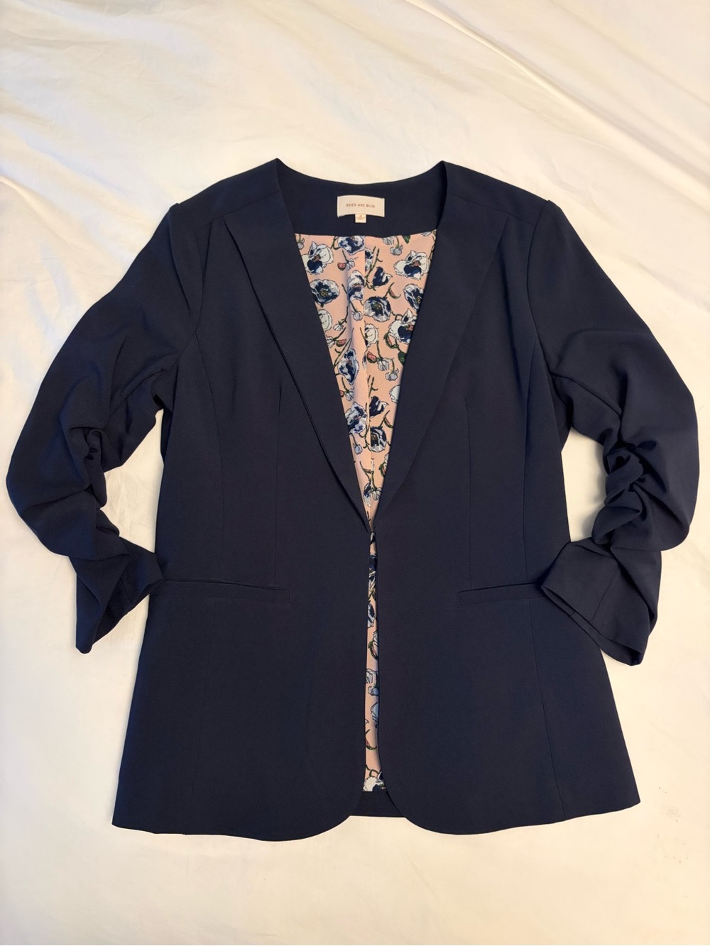 Skies Are Blue Open Front Blazer Medium Navy Ruched Sleeve